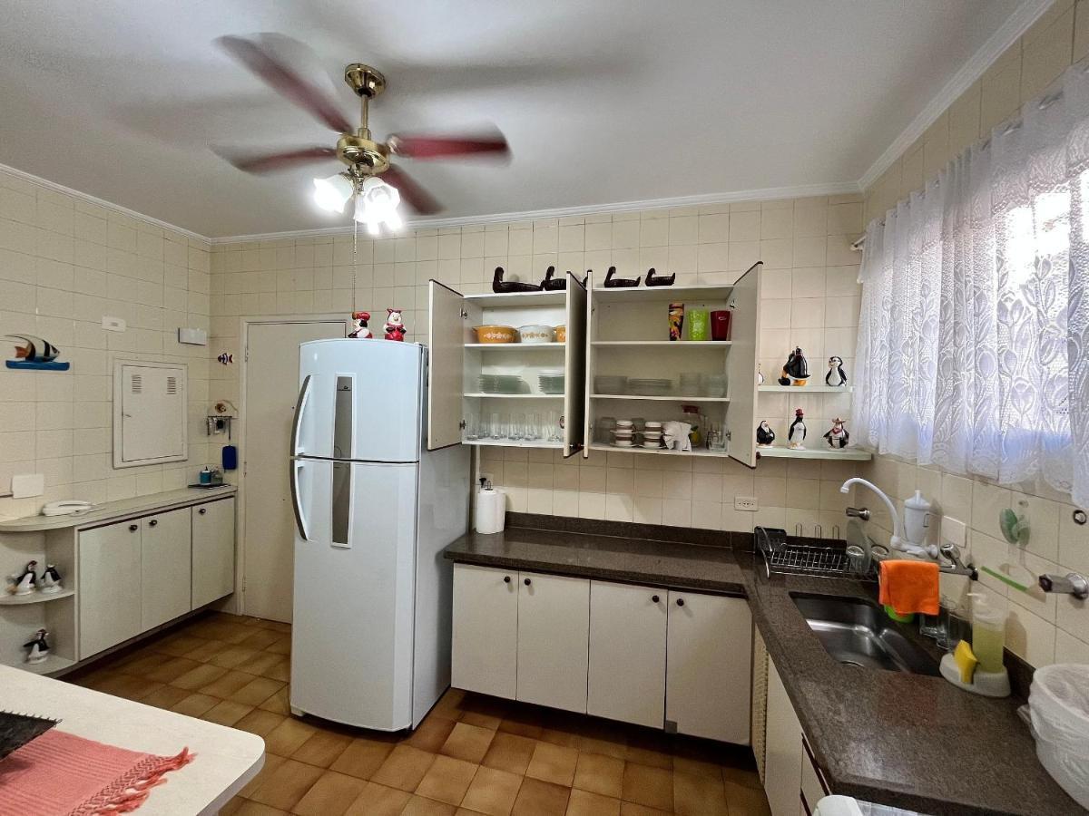 גוארויה Super Aconchegante E Espacoso - Sacada Ampla E Perto Da Praia - Super Confortavel - Ap. 13 - Ed. Maison Du Parc מראה חיצוני תמונה