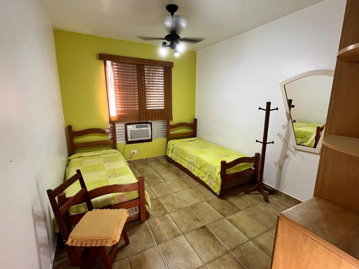 גוארויה Super Aconchegante E Espacoso - Sacada Ampla E Perto Da Praia - Super Confortavel - Ap. 13 - Ed. Maison Du Parc מראה חיצוני תמונה