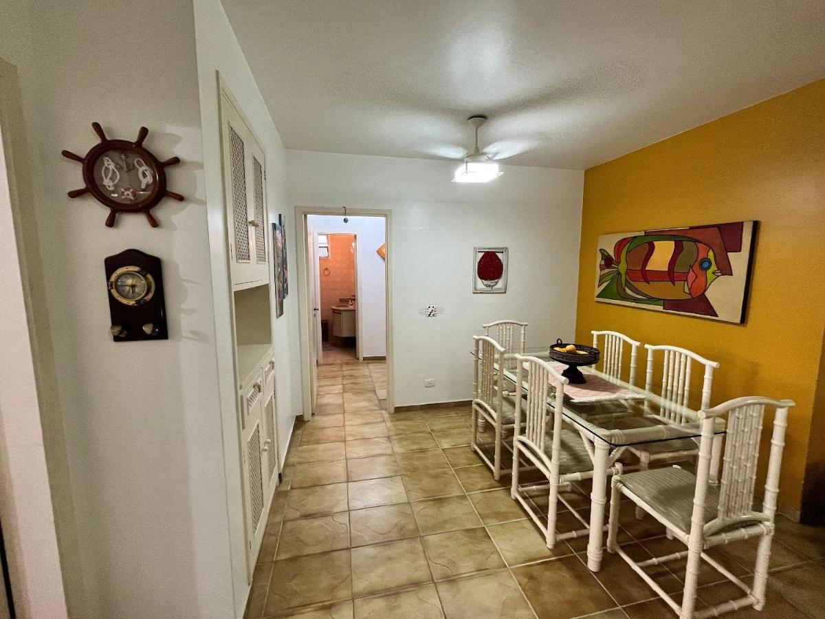 גוארויה Super Aconchegante E Espacoso - Sacada Ampla E Perto Da Praia - Super Confortavel - Ap. 13 - Ed. Maison Du Parc מראה חיצוני תמונה